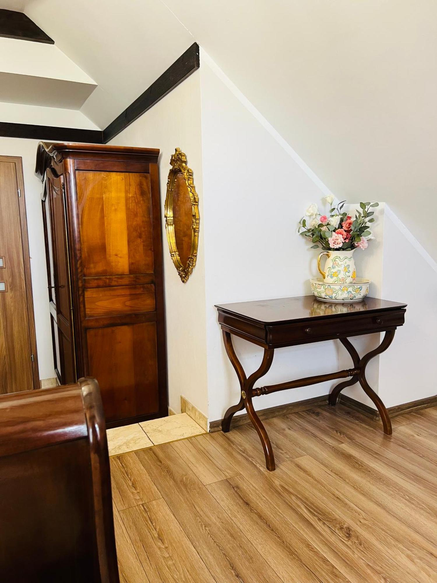 Pod Katedra Bed & Breakfast Drohiczyn Bagian luar foto